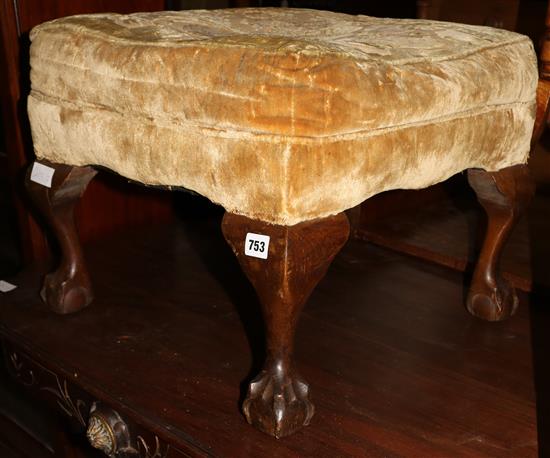 Mahogany ball & claw stool(-)